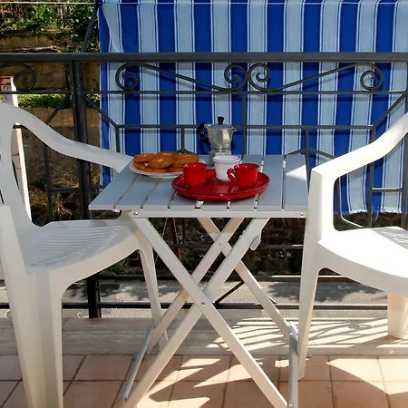 Mare E Coccole 公寓